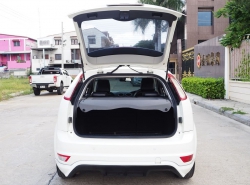 รถมือสอง FORD FOCUS ปี 2010 สีขาว