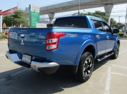 รถมือสอง MITSUBISHI TRITON ปี 2017 สีน้ำเงิน