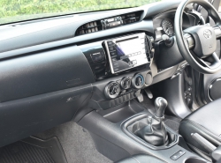 รถมือสอง TOYOTA HILUX REVO ปี 2017 สีเทา