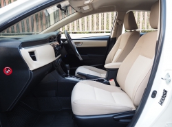 รถมือสอง TOYOTA COROLLA ALTIS ปี 2014 สีขาว