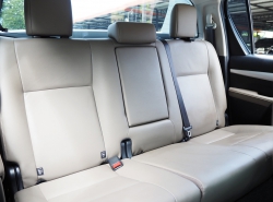 รถมือสอง TOYOTA HILUX REVO ปี 2017 สีเทา