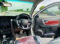 รถมือสอง TOYOTA FORTUNER ปี 2017 สีขาว