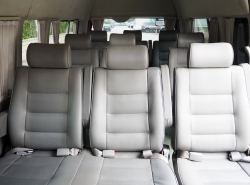 รถมือสอง TOYOTA HIACE ปี 2009 สีขาว