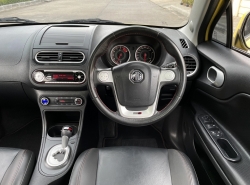 รถมือสอง MG MG3 ปี 2017  สีเหลือง