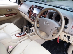 รถมือสอง TOYOTA FORTUNER ปี 2008 สีเทา