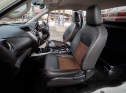 รถมือสอง NISSAN NP 300 NAVARA ปี 2019 สีขาว