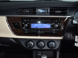 รถมือสอง TOYOTA COROLLA ALTIS ปี 2016 สีบรอนซ์