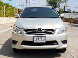 รถมือสอง TOYOTA INNOVA ปี 2012 สีบรอนซ์