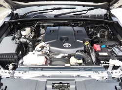 รถมือสอง TOYOTA HILUX REVO ปี 2017 สีเทา