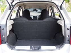 รถมือสอง NISSAN MARCH ปี 2017 สีเทา