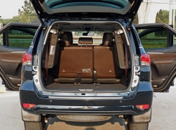 รถมือสอง TOYOTA FORTUNER ปี 2017 สีดำ