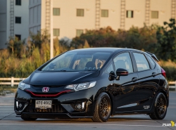 HONDA JAZZ ปี 2015