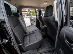 รถมือสอง TOYOTA HILUX REVO ปี 2018 สีดำ