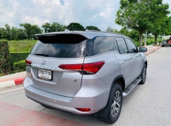รถมือสอง TOYOTA FORTUNER ปี 2018 สีเทา