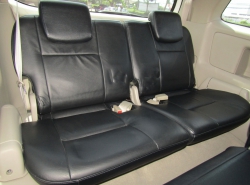 รถมือสอง TOYOTA INNOVA ปี 2011 สีขาว