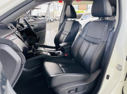 รถมือสอง NISSAN X-TRAIL ปี 2016 สีขาว