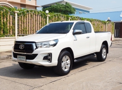 TOYOTA HILUX REVO ปี 2018