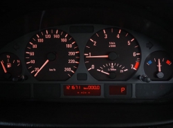 รถมือสอง BMW 3 SERIES 318I ปี 2003 สีเทา