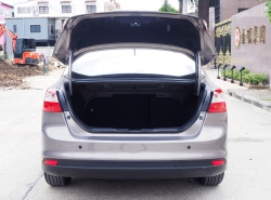 รถมือสอง FORD FOCUS ปี 2014 สีน้ำตาล