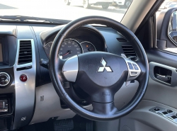 รถมือสอง MITSUBISHI PAJERO SPORT ปี 2012 สีดำ