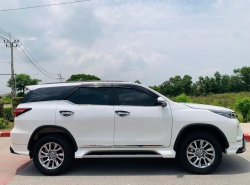 รถมือสอง TOYOTA FORTUNER ปี 2020 สีขาว