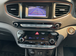 รถมือสอง HYUNDAI IONIQ ปี 2019 สีขาว