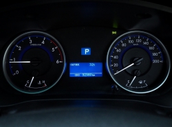 รถมือสอง TOYOTA HILUX REVO ปี 2019 สีขาว