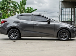 รถมือสอง MAZDA 2 ปี 2020 สีเทา