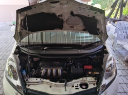 รถมือสอง HONDA JAZZ ปี 2013 สีขาว