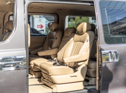 รถมือสอง HYUNDAI H-1 ปี 2012 สีน้ำตาล