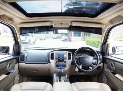 รถมือสอง FORD ESCAPE ปี 2012 สีขาว