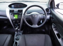 รถมือสอง TOYOTA VIOS ปี 2012 สีขาว
