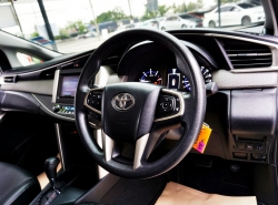 รถมือสอง TOYOTA INNOVA ปี 2017 สีดำ