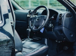 รถมือสอง ISUZU MU-7 ปี 2012 สีดำ