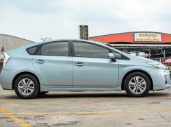 รถมือสอง TOYOTA PRIUS ปี 2011 สีเทา