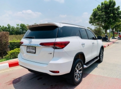 รถมือสอง TOYOTA FORTUNER ปี 2018 สีขาว