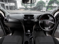 รถมือสอง MAZDA BT-50 PRO ปี 2017 สีน้ำตาล