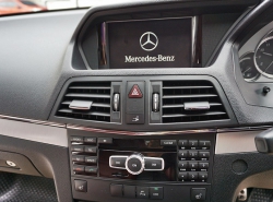 รถมือสอง MERCEDES-BENZ E-CLASS E220 ปี 2014 สีขาว