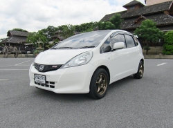 HONDA JAZZ ปี 2011