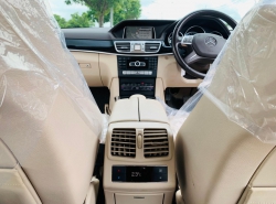 รถมือสอง MERCEDES-BENZ E-CLASS E300 ปี 2015 สีดำ