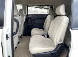 รถมือสอง HONDA FREED ปี 2013 สีขาว