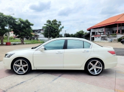 รถมือสอง HONDA ACCORD ปี 2010 สีขาว