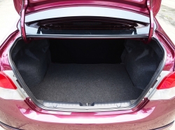 รถมือสอง MITSUBISHI ATTRAGE ปี 2017 สีม่วง