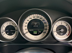 รถมือสอง MERCEDES-BENZ E-CLASS E300 ปี 2015 สีดำ