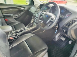 รถมือสอง FORD FOCUS ปี 2013 สีเทา