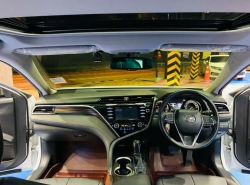 รถมือสอง TOYOTA CAMRY ปี 2019 สีขาว