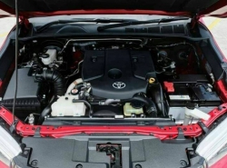 รถมือสอง TOYOTA HILUX REVO ปี 2019 สีแดง