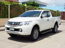 MITSUBISHI TRITON ปี 2016