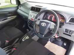 รถมือสอง TOYOTA AVANZA ปี 2012 สีขาว