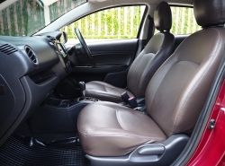 รถมือสอง MITSUBISHI ATTRAGE ปี 2017 สีม่วง